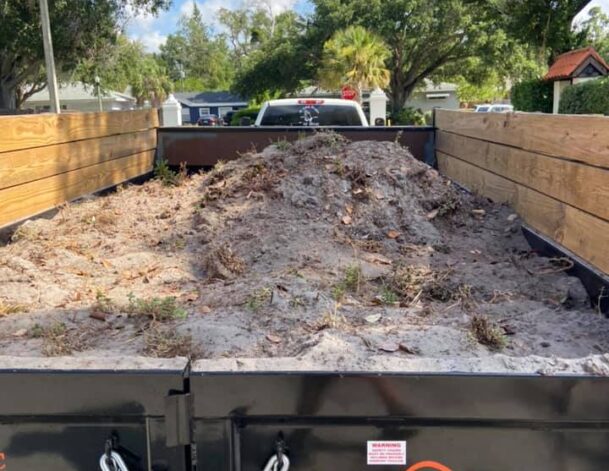 St-Petersburg-hauling-service-dump-trailer-rental-727-8
