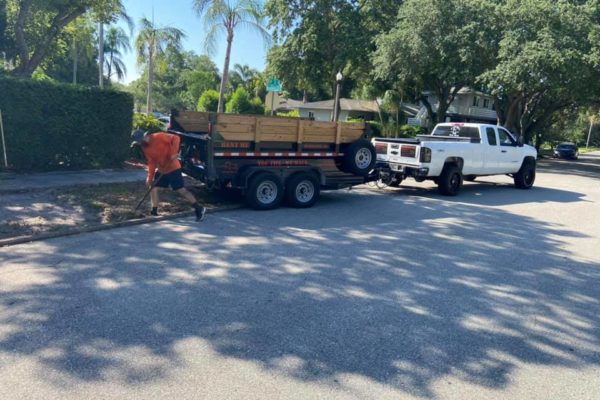 St-Petersburg-hauling-service-junk-removal-company-727-10